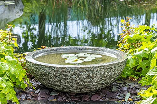 IDYL Granit-Skulptur Wasserbecken gestockt dunkel| Ø 60 cm | Wasserschale aus Granit-Stein handgefertigt |Stilvolle Garten-Dekoration | Hochwertiges Kunsthandwerk | Wetterfest |